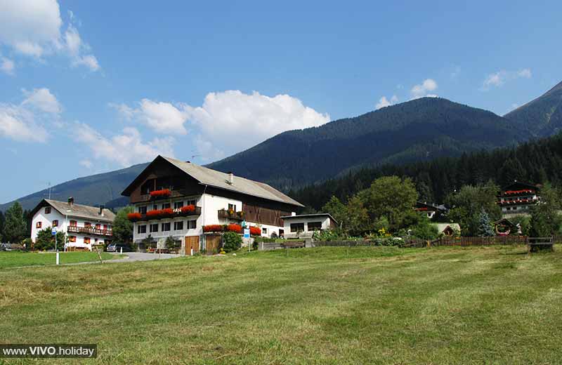 Novale, Riva di Sotto & Prati